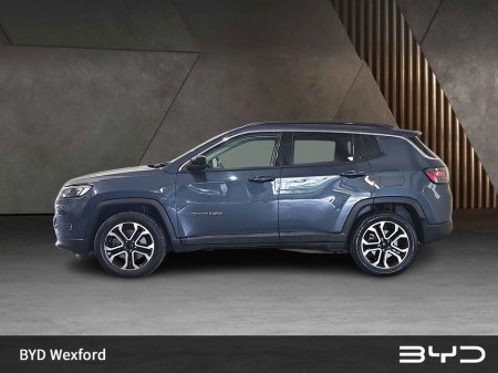 2023 Jeep Compass - thumbnail 4