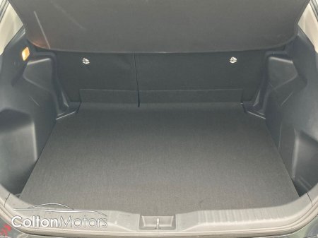 2024 Toyota Yaris Cross 1.5 Hybrid Luna €27,950 thumbnail