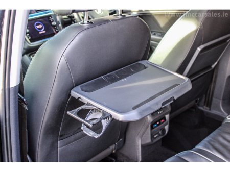 2021 Volkswagen Tiguan 2.0 TDI 150HP R-Line €34,995 thumbnail