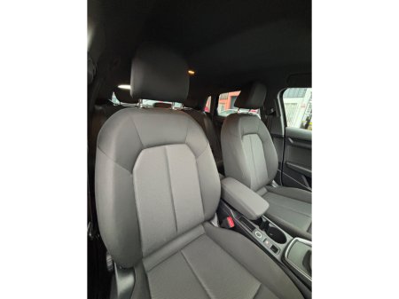 2022 Audi A3 30 TFSI 110HP SE €24,500 thumbnail