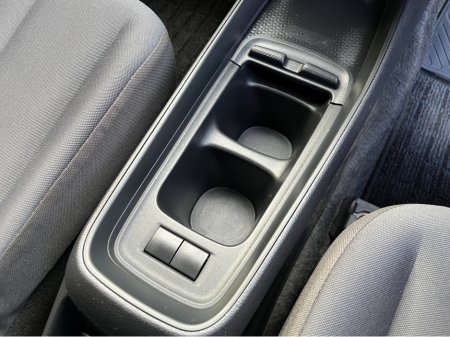 2021 Toyota Aqua AUTOMATIC HYBRID 1.5 PETROL //ADAPTIVE CRUISE CONTROL//CARPLAY//KEYLESS ENTRY//REVERSE CAMERA// €16,950 thumbnail