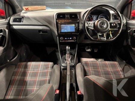 2015 Volkswagen Polo - thumbnail 16