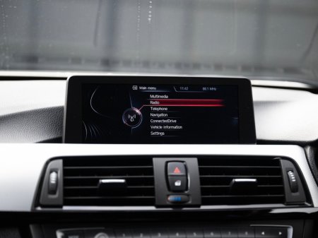 2013 BMW 3 Series - thumbnail 14