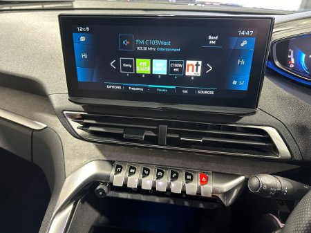 2024 Peugeot 3008 1.5 BlueHDi 130bhp GT €33,800 thumbnail