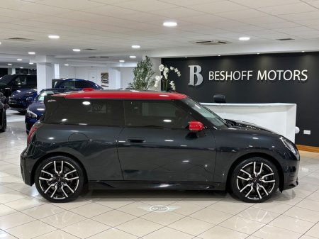 2024 MINI Hatch - photo 2