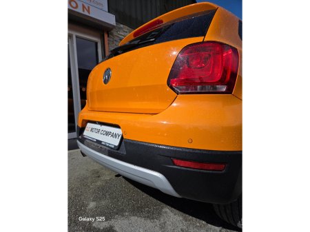 2012 Volkswagen Polo - thumbnail 9