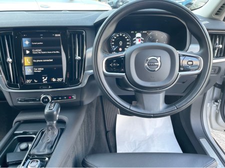 2020 Volvo S90 - thumbnail 10