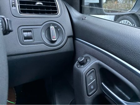 2016 Volkswagen Polo 1.2i TSI Petrol Automatic Trendline €13,250 thumbnail