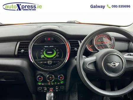 2016 MINI Cooper 1.2 Automatic, Reversing camera €13,895 thumbnail
