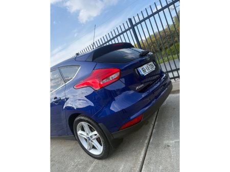 2016 Ford Focus - photo 4