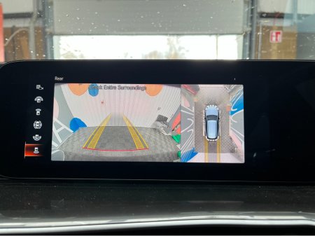 2021 Mercedes-Benz EQC - thumbnail 24