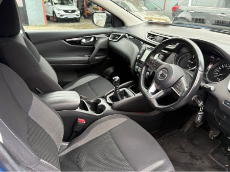 2019 Nissan Qashqai 1.5 DSL SV MY19 4DR thumbnail