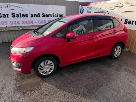 2014 Honda Fit DBA-GK3 5DR AUTO €7,800