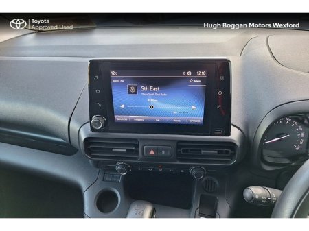 2024 Toyota Proace City - thumbnail 12