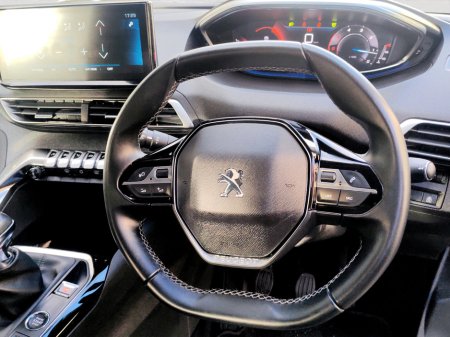 2022 Peugeot 3008 - thumbnail 10