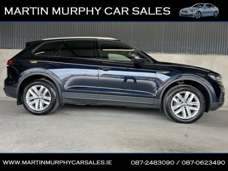 2021 Volkswagen Touareg 3.0 TDI 231 BHP 2 SEAT COMMERCIAL €32,480