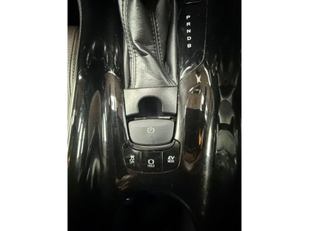 2017 Toyota C-HR - thumbnail 16