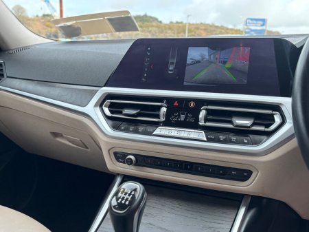 2019 BMW 3 Series - thumbnail 11