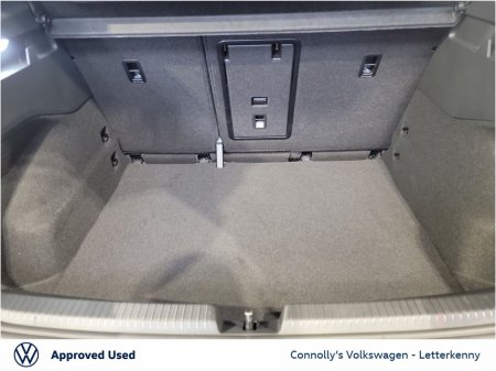 2025 Cupra Born e-Boost 59kWh 231hp €30,950 thumbnail