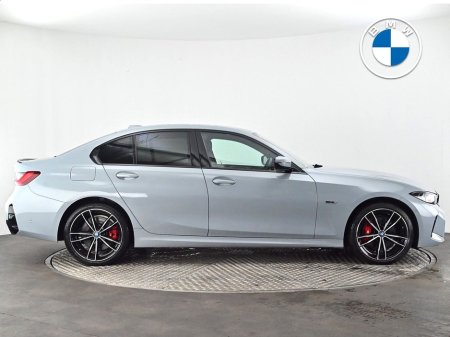 2023 BMW 3 Series - thumbnail 23