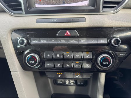 2018 Kia Sportage - thumbnail 17