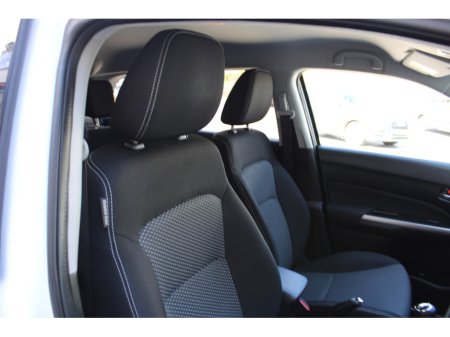 2023 Suzuki Vitara - thumbnail 12