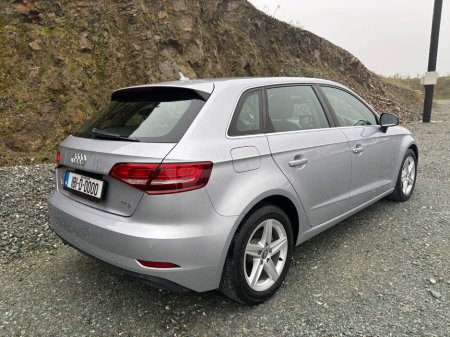 2018 Audi A3 1.4TFSI 150 S-Tronic ultra SE €19,450 thumbnail