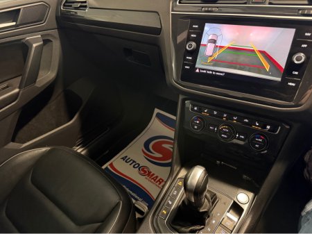 2020 Volkswagen Tiguan - thumbnail 19