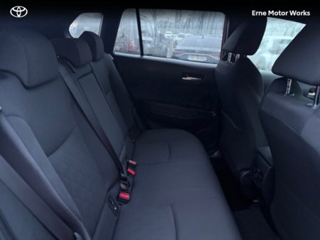 2025 Toyota Corolla Cross COROLLA CROSS SPORT 1.8 €41,950 thumbnail