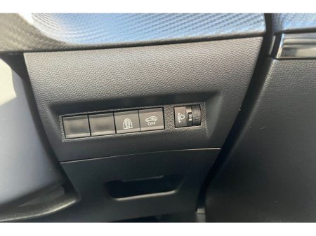 2024 Peugeot 208 - thumbnail 10