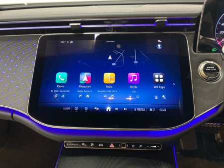 2025 Mercedes-Benz E Class E 300 e AMG Line Plus €76,950 thumbnail