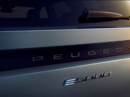 2026 Peugeot 5008 GT Exclusive Hybrid 145bhp *ORDER YOUR 261 TODAY* €57,745 thumbnail