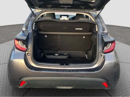 2022 Toyota Yaris 2022 Toyota Yaris 1.5 Self-Charging Hybrid €19,750 thumbnail