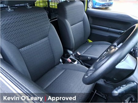 2023 Suzuki Jimny - thumbnail 7