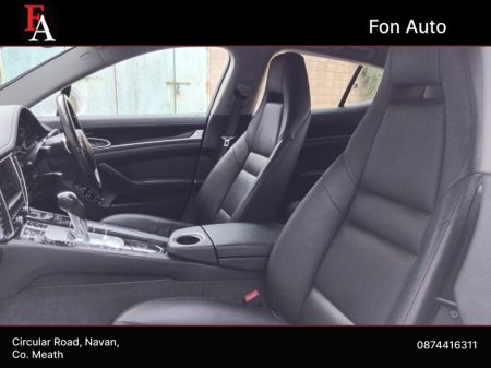 2015 Porsche Panamera - thumbnail 21