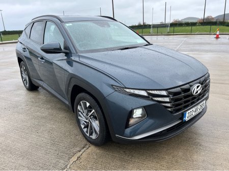 2022 Hyundai Tucson - thumbnail 1