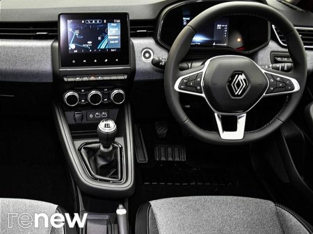 2025 Renault Clio - thumbnail 24