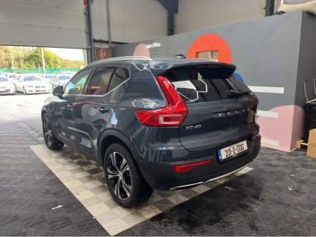 2020 Volvo XC40 - view 4