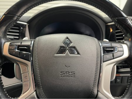 2018 Mitsubishi Outlander HYBRID 2.4 PHEV 4H AUTOMATIC 5DR MODEL  www.bolandscarcentre.ie €19,900 thumbnail