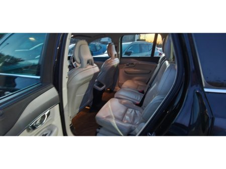 2015 Volvo XC90 2015 D5 AWD INSCRIPTION GT 5DR AUTO €22,950 thumbnail