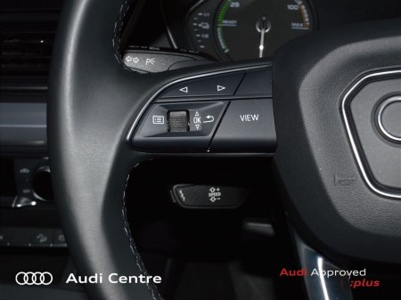 2023 Audi Q5 50 TFSI-e 299HP S tronic quattro SE €53,499 thumbnail