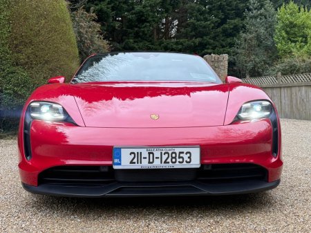 2021 Porsche Taycan - thumbnail 10