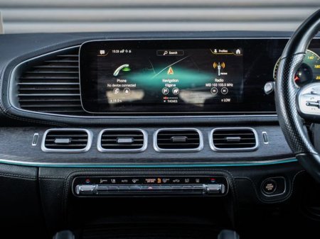 2021 Mercedes-Benz GLE Class GLE 350 DE 4MATIC AMG LINE €55,450 thumbnail