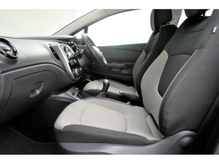 2017 Renault Captur 1.5 DCI 5SPD LIFE 90BHP EU6 €10,890 thumbnail