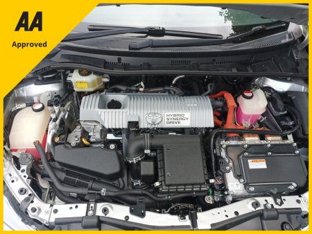 2016 Toyota Auris 1.8 PETROL HYBRID HALF LEATHER INTERIOR IMMACULATE INSIDE WITH ONLY 27,404kms COMPREHENSIVE SERVICE HISTORY (10 STAMPS) REVERSE CAMERA TOUCH SCREEN RADIO APPLE CARPLAY&ANDROIDAUTO FACTORY IMMOBILISER €16,795 thumbnail