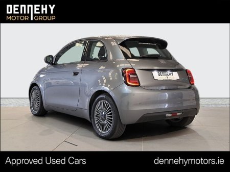 2022 Fiat 500 Icon Electric 42KWH €61 P/W €15,995