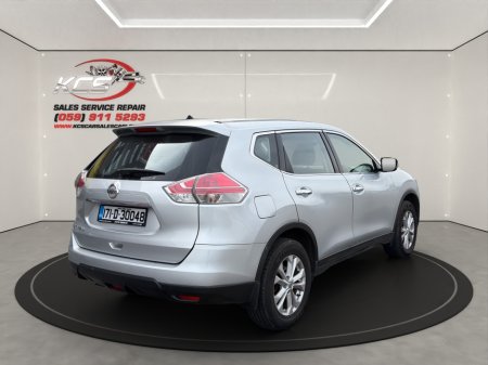 2017 Nissan X-Trail - thumbnail 6