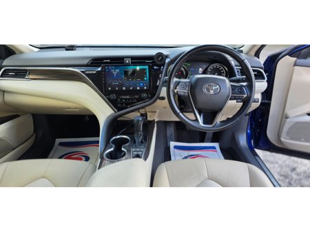 2018 Toyota Camry PLATINUM LUXURY EDITION €19,950 thumbnail