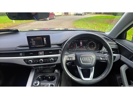 2018 Audi A4 - thumbnail 15