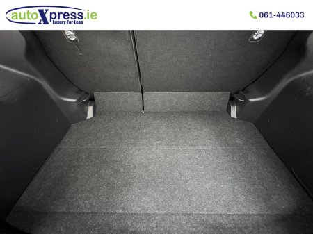 2022 Toyota Yaris - thumbnail 10